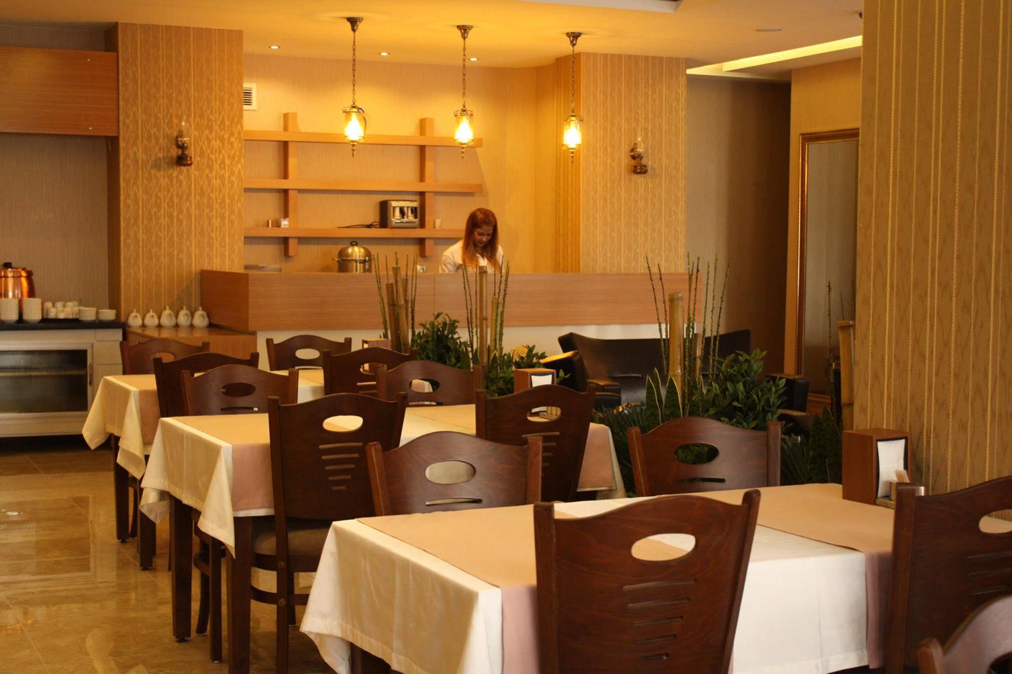 Adana Yukselhan Hotel Luaran gambar
