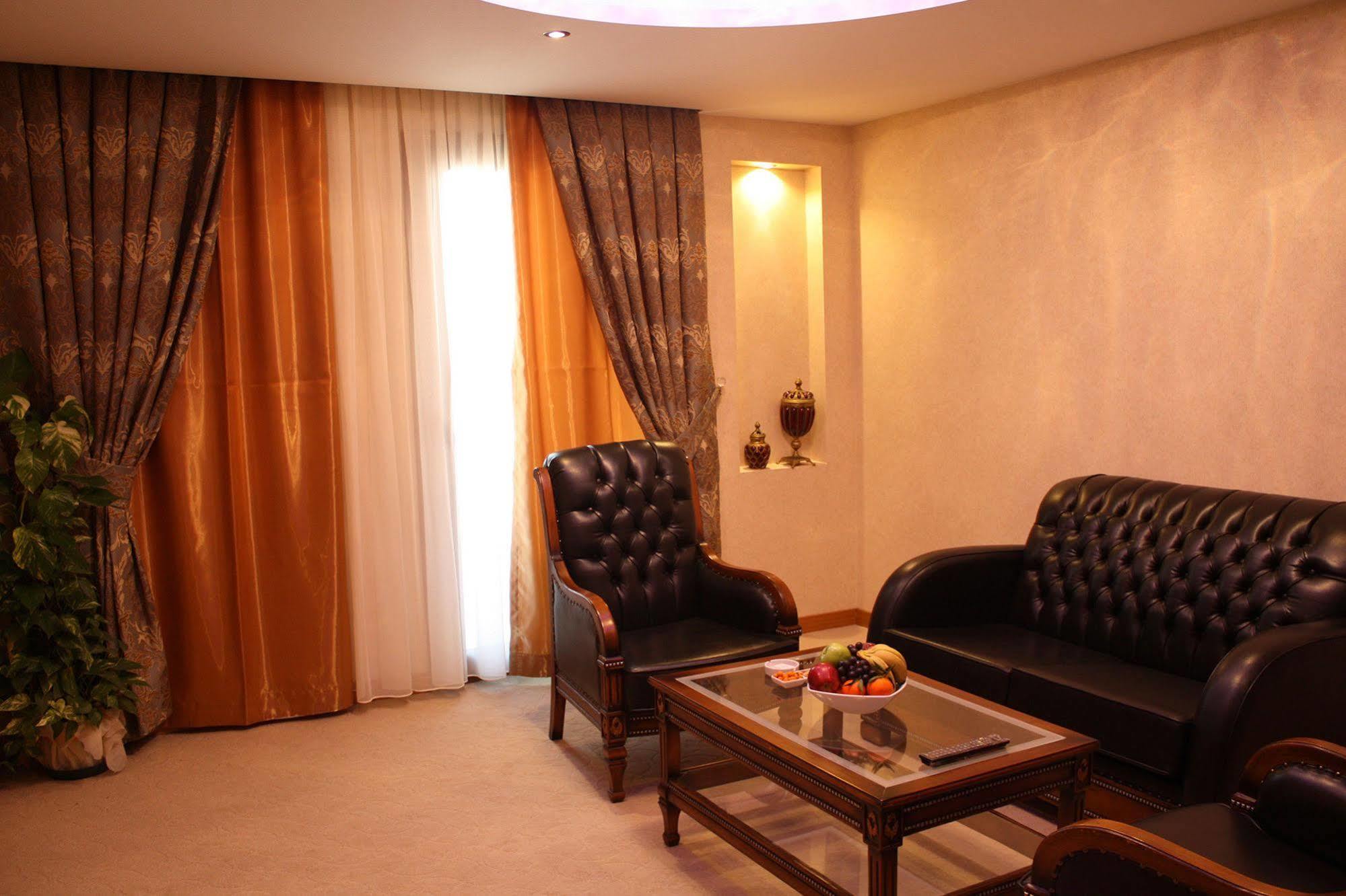 Adana Yukselhan Hotel Luaran gambar